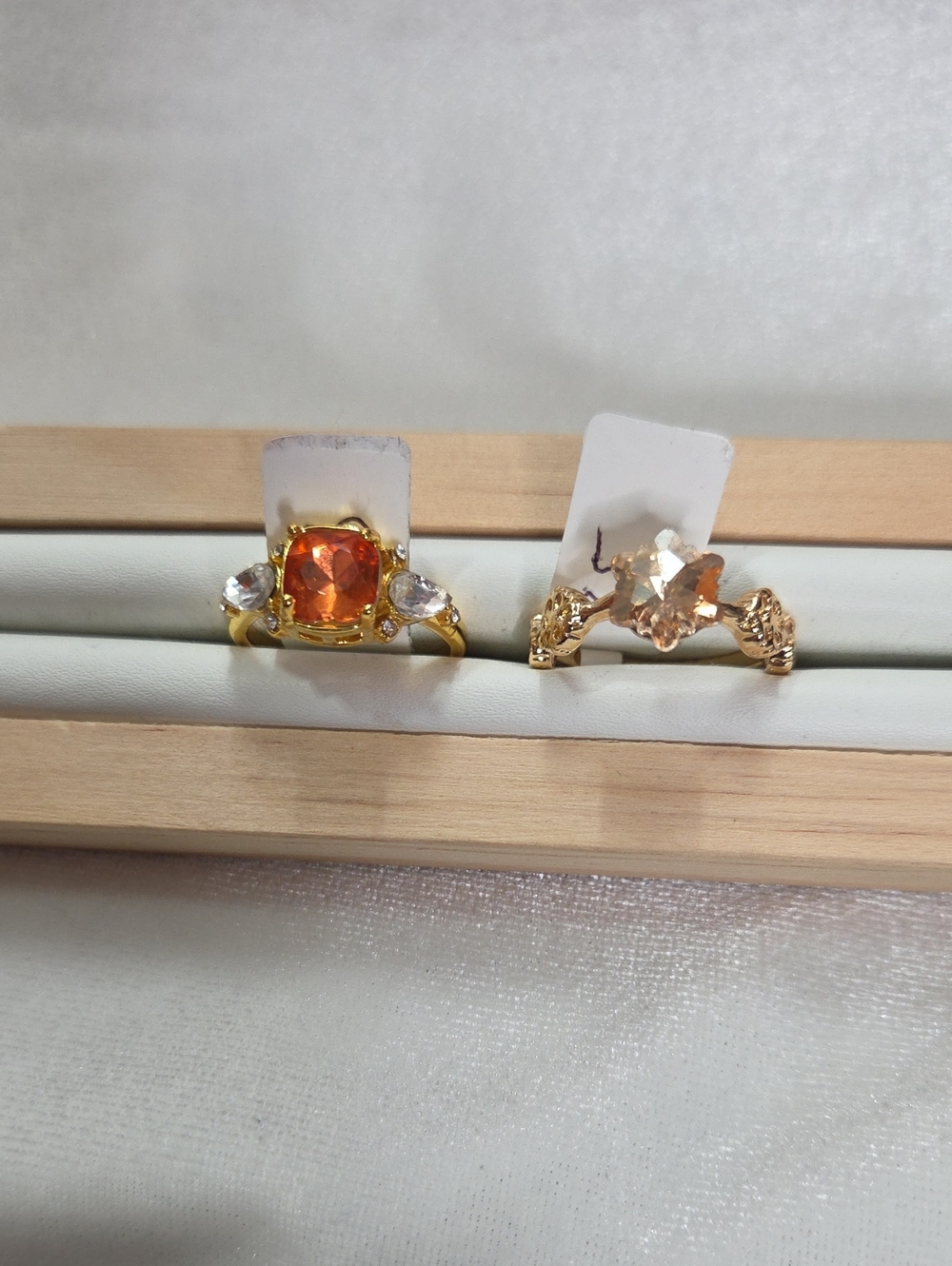 Lot of 2 Fashion Rings Orange Square Setting Gold Snowflake Setting Rings Sz 8.5 - Picture 2 of 7